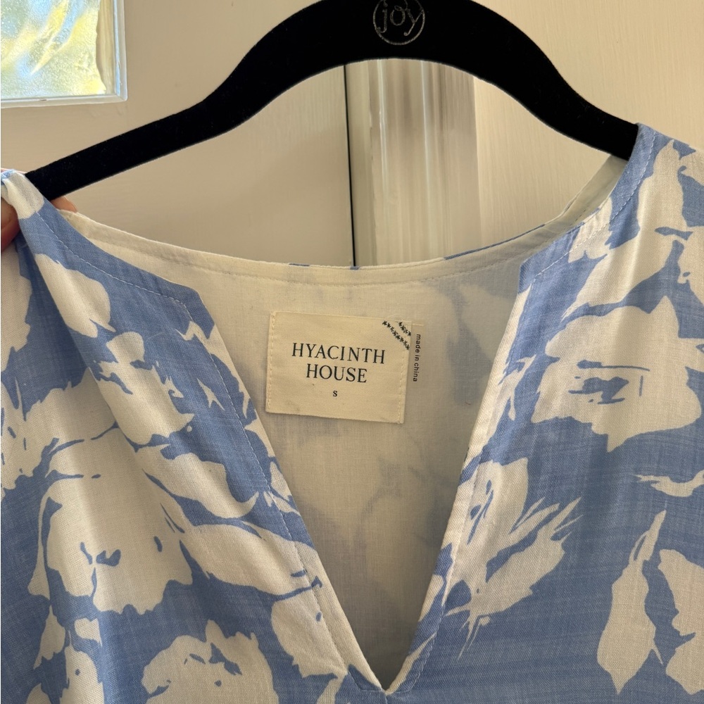 HYACINTH HOUSE
Blue and White Floral Cisco Maxi Dress - S - Picture 5 of 5